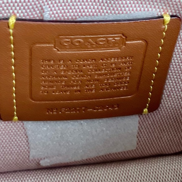 Coach Swinger 20 Shoulder Bag Glove Tanned Leather Violet Orchid - Picture 11 of 15